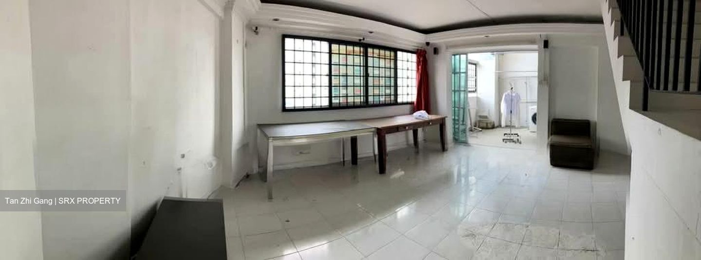 Blk 714 Jurong West Street 71 (Jurong West), HDB Executive #562588051